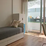 Just Like - Mainpeak Family House