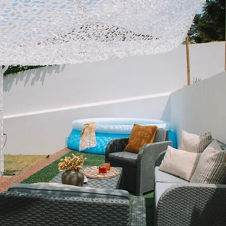 Just Like - Mainpeak Family House 몰레도