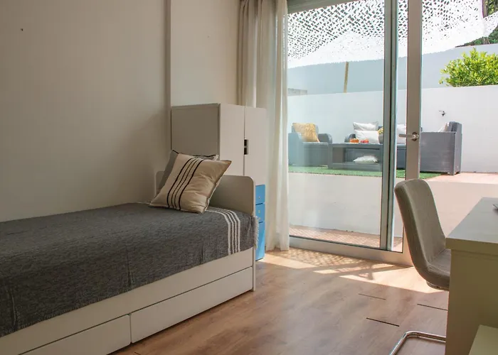 Just Like - Mainpeak Family House